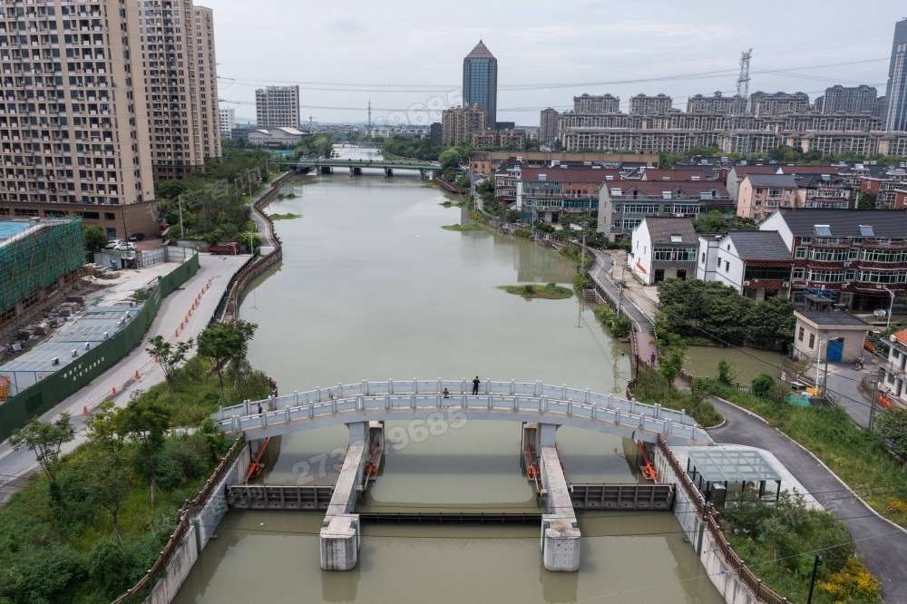 四川城市河道涵闸闸门