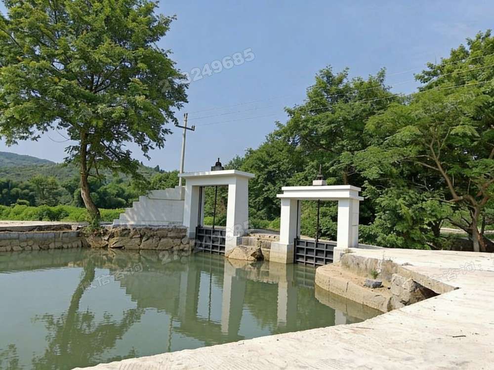 肥乡水库双门铸铁闸门