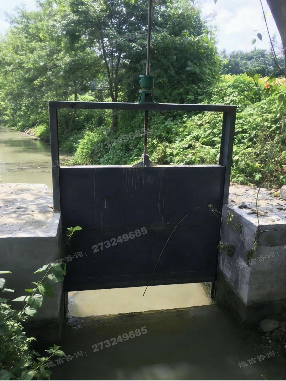资兴灌区黑色钢制闸门