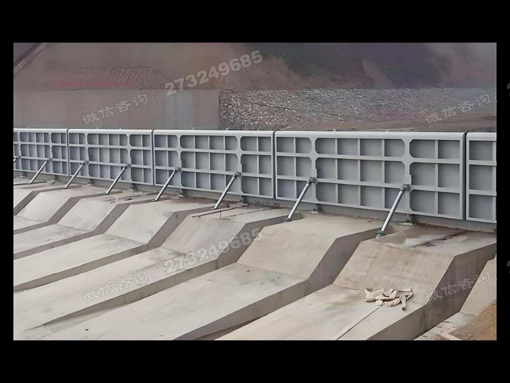 叠彩渠道控制液压钢坝