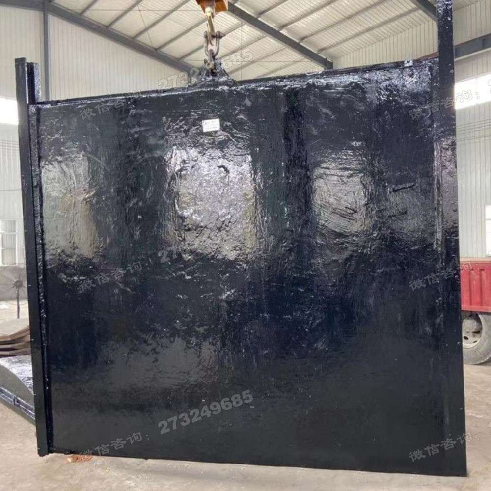 荣成大型黑色方形铸铁闸门